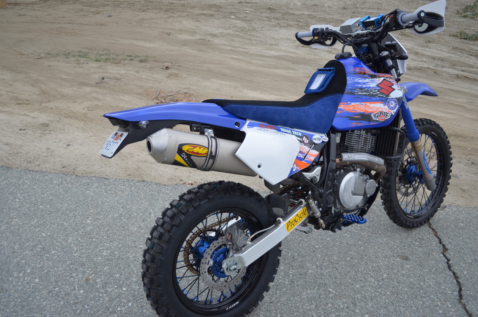 2004 dr650