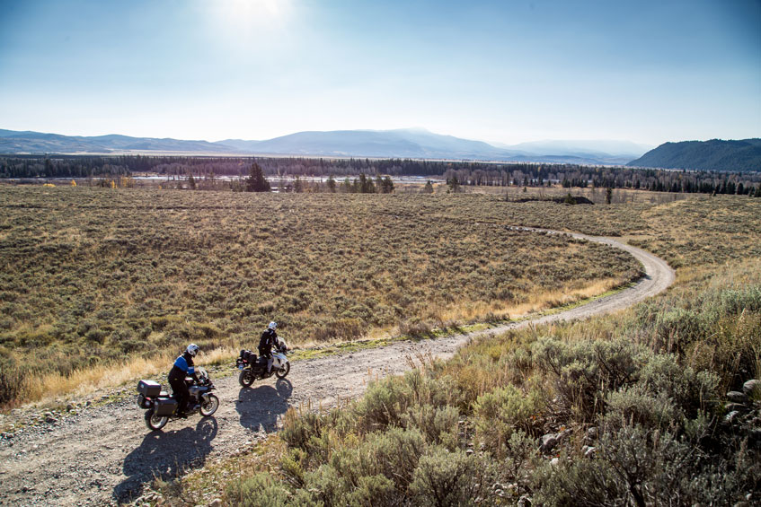 6 Summer Motorcycle Riding Essentials