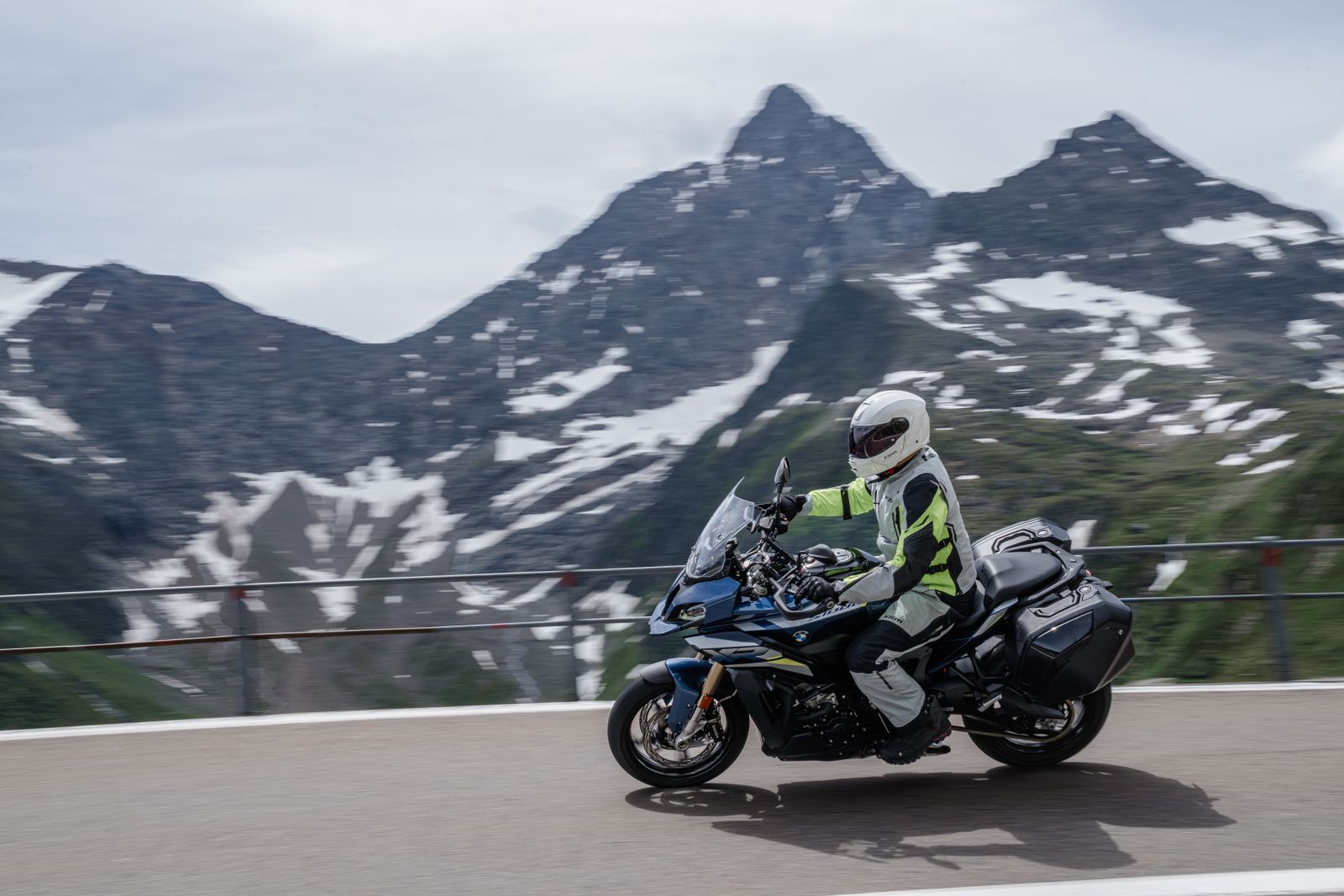 Klim Latitude on alpine pass