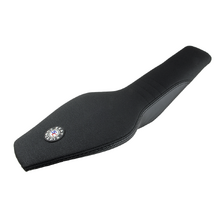 Seat Concepts Beta RR 20-25 X-Trainer 23-25 Comfort XL Carbon Vinyl Sides/Black Gripper Top/Black Stitching Complete Seat