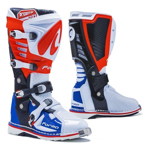 Forma Predator 2.0 Patriot boots
